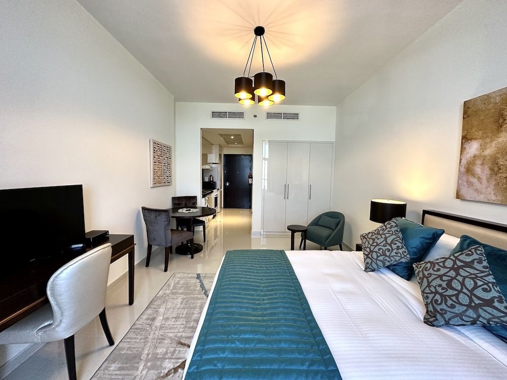 City Studio Suite