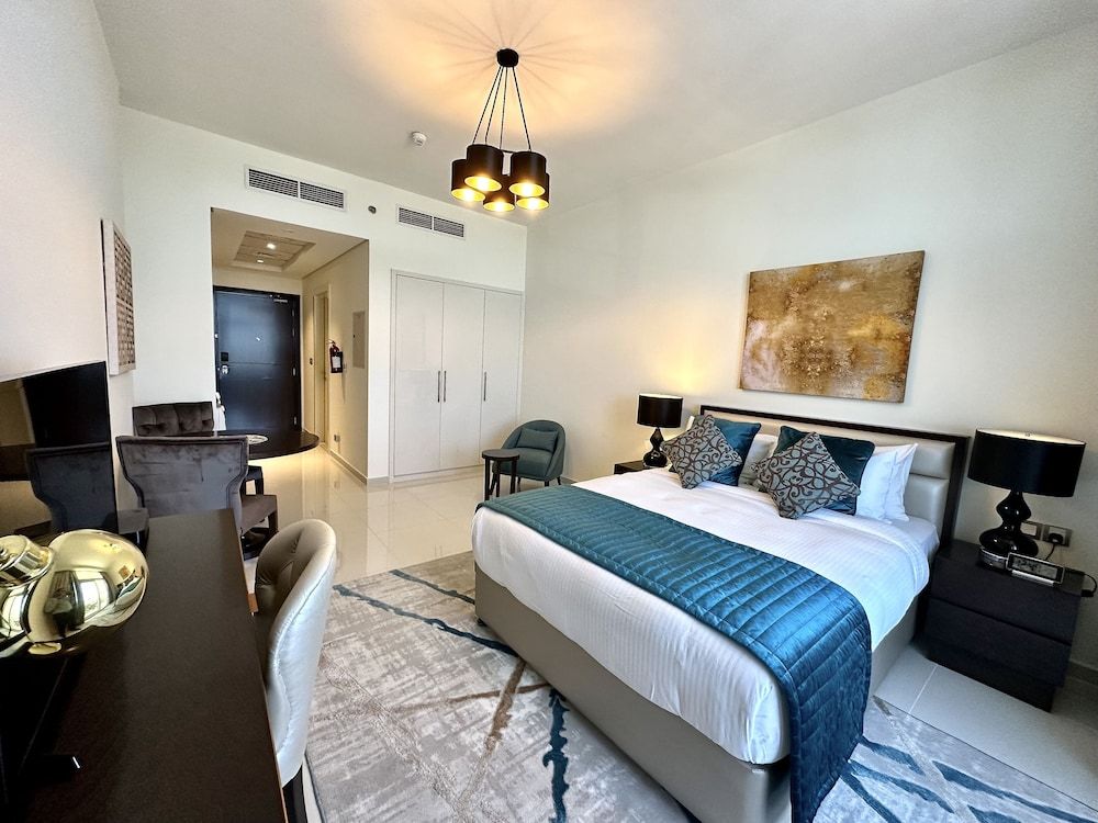 City Studio Suite