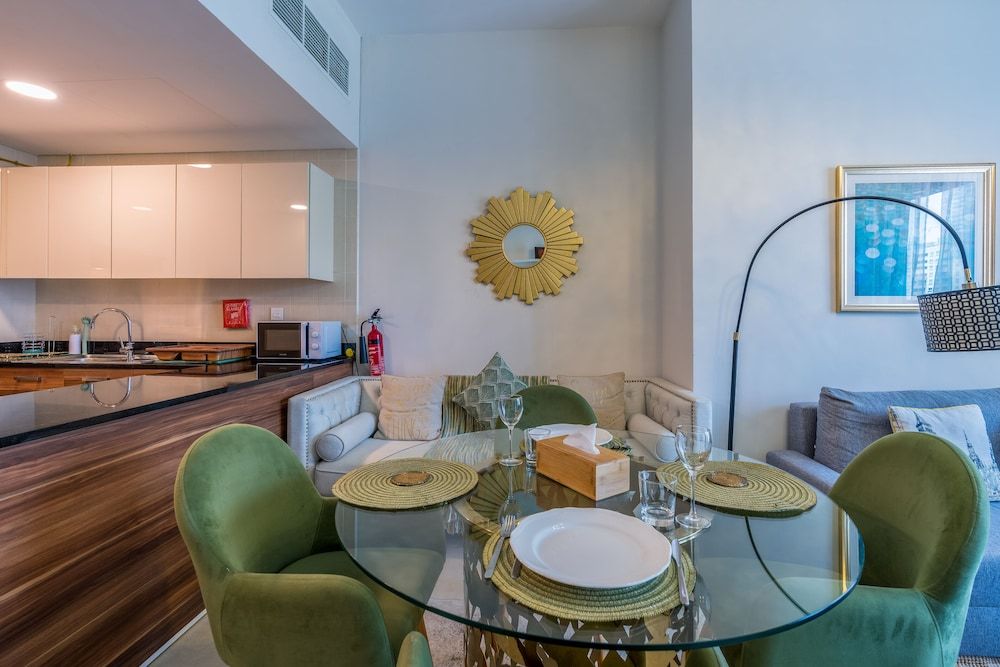 Stunning 1B Apartment With Balcony in Dubai Marina