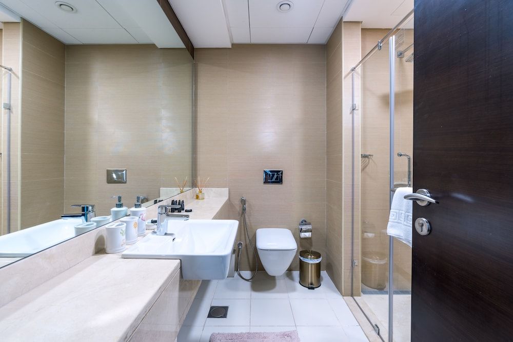 Stunning 1B Apartment With Balcony in Dubai Marina