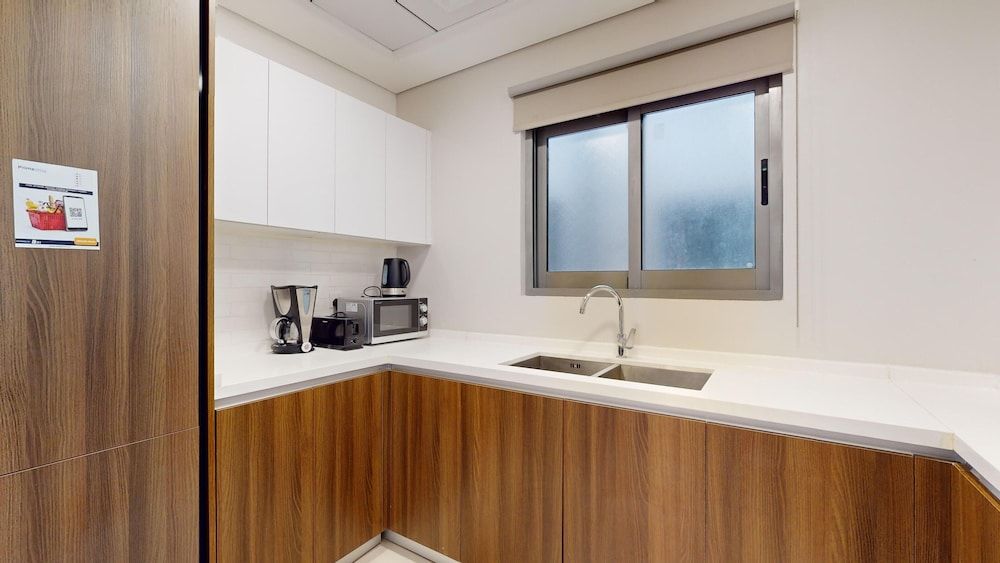 Primestay - Prime Views Apartments - Meydan Dubai