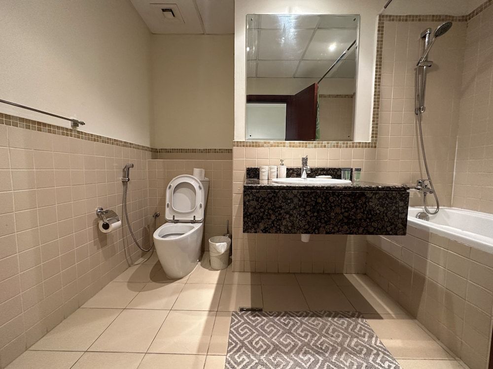 Manzil - Cozy 2BR Apt in JBR with Sea Views
