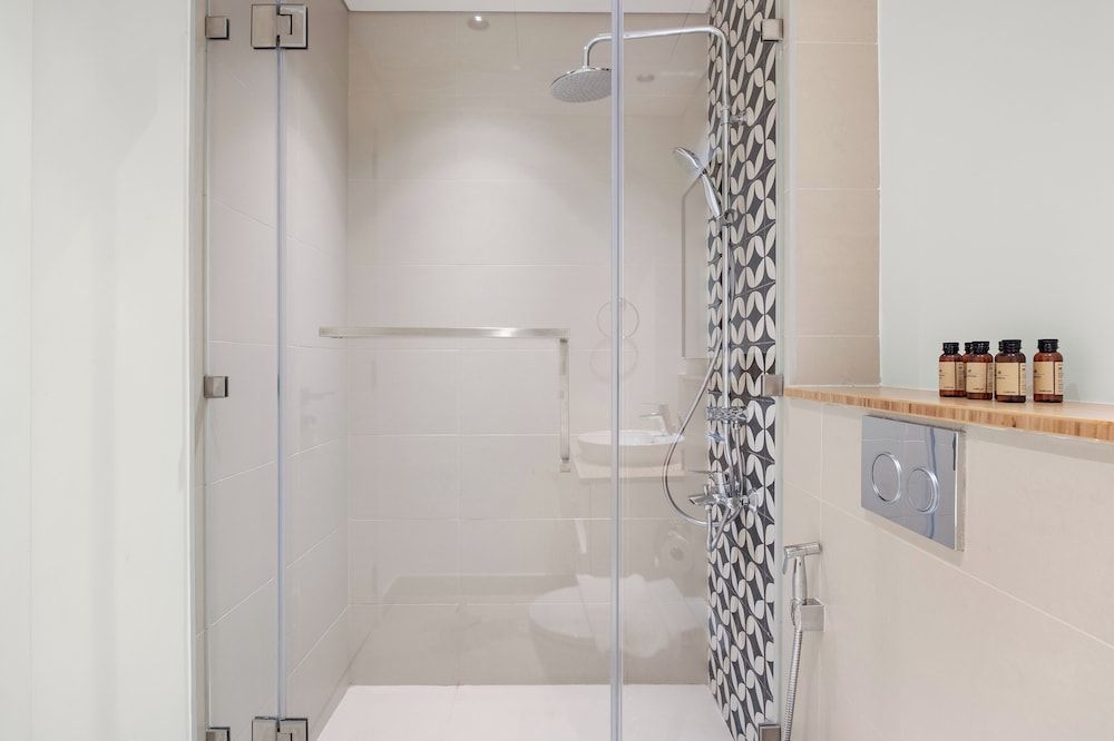 Silkhaus Collective, Dubai Hills Royal Apartment 9