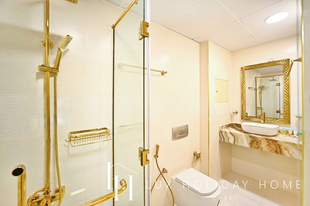 LUX  The Murjan Sea View Suite