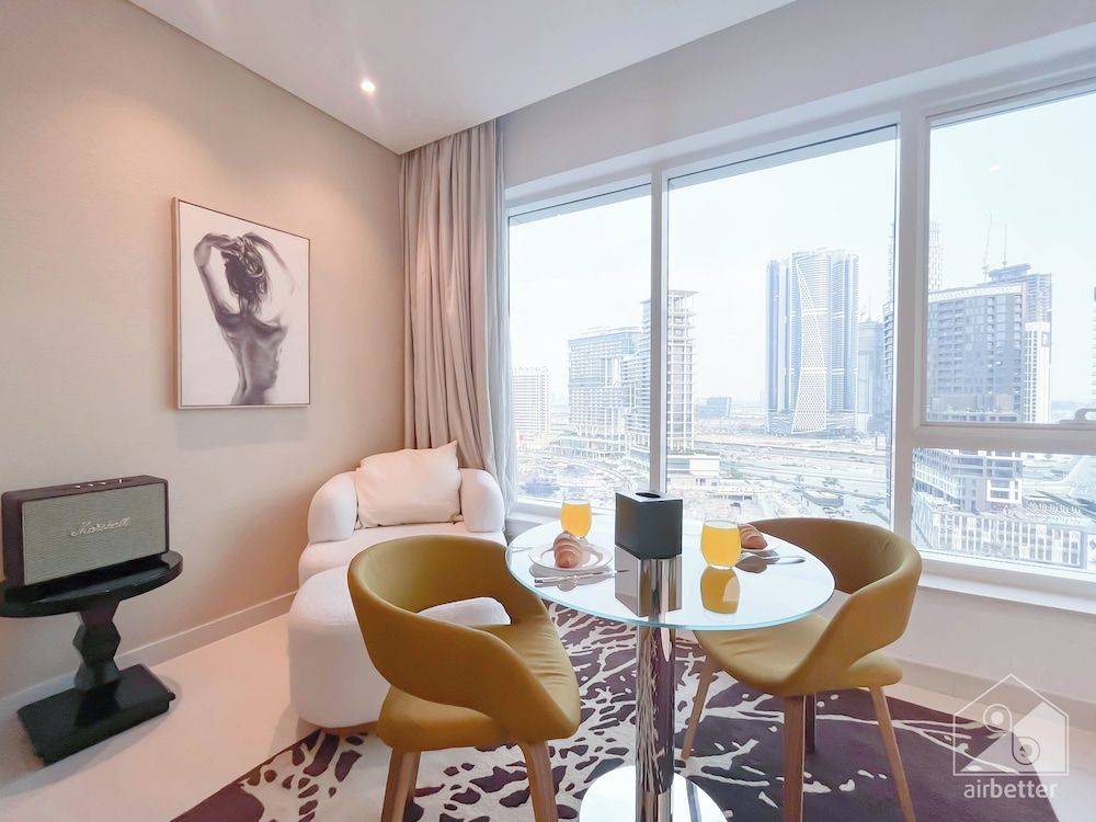Damac Maison Luxury Apt Canal View Business Bay
