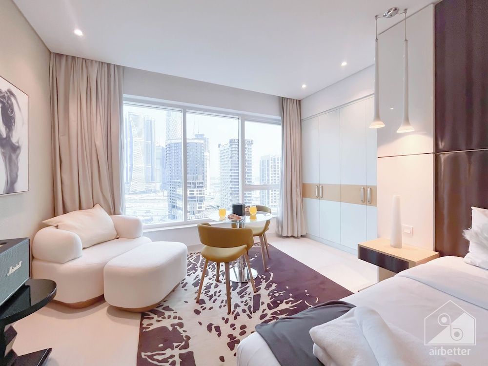 Damac Maison Luxury Apt Canal View Business Bay