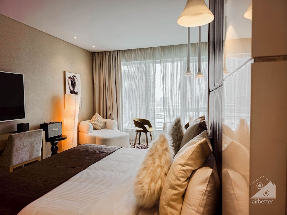 Damac Maison Luxury Apt Canal View Business Bay