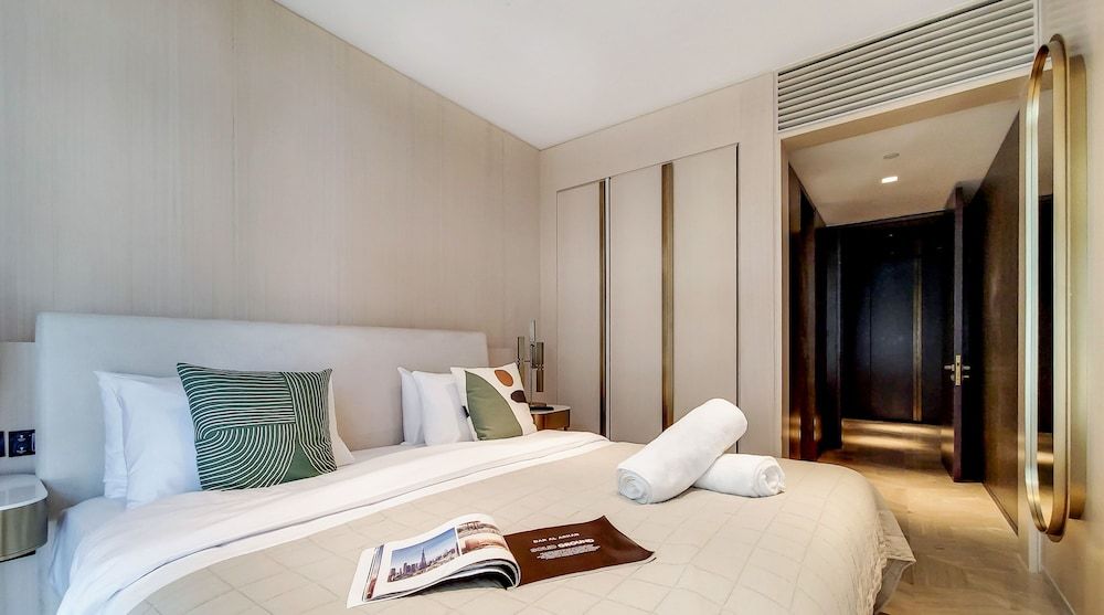 Manzil - 2BR | FIVE Palm | Pool & Beach Access