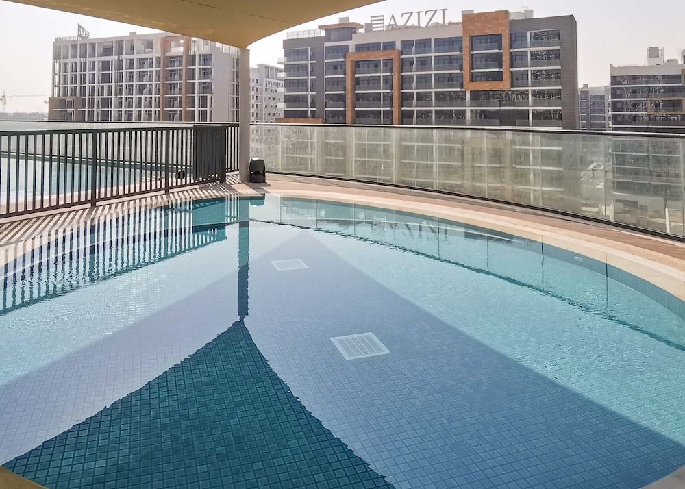 HiGuests - Sobha Waves