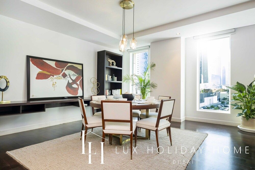 LUX  The Elegant DIFC Suite