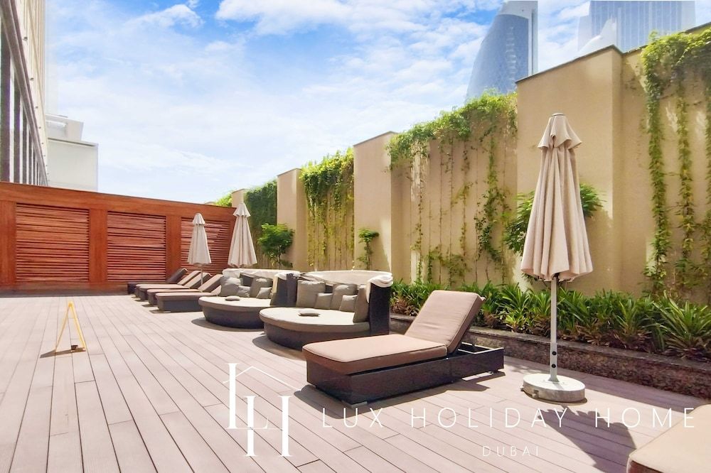 LUX  The Elegant DIFC Suite
