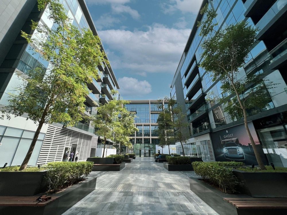 405 Building 1 City Walk