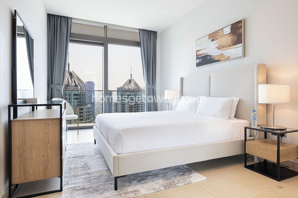 HomesGetaway- Lavish 2BR in Marina Gate1