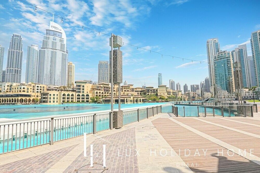 LUX Burj View Suite across Dubai Mall