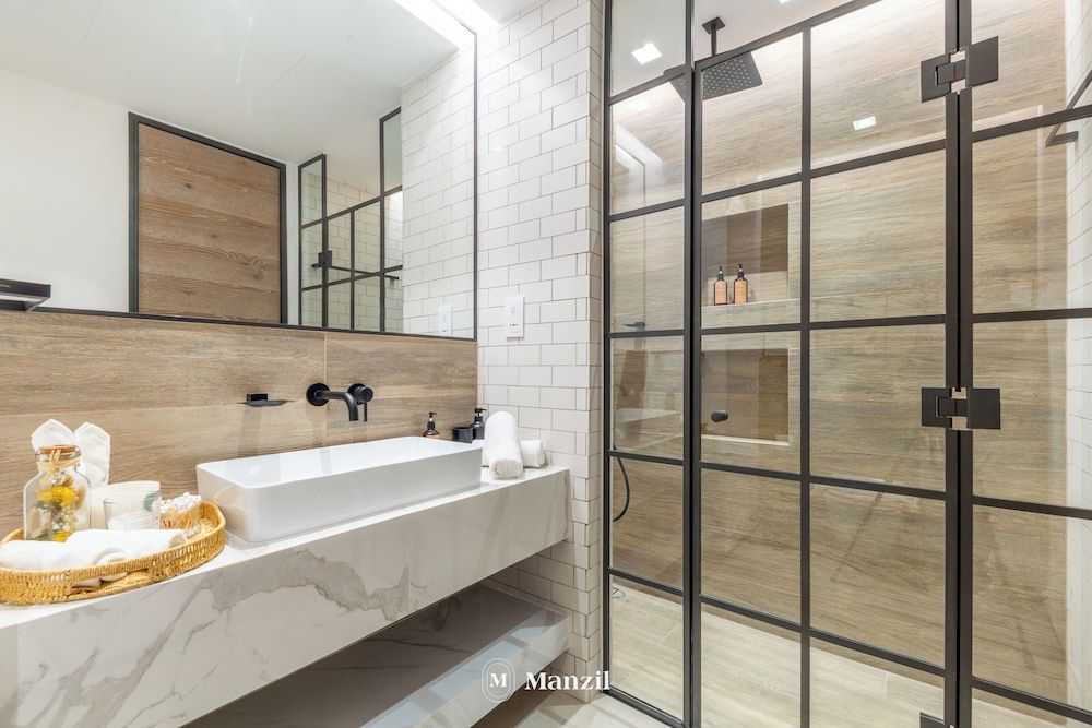 Manzil - Modern 1BR Home in Sobha Hartland