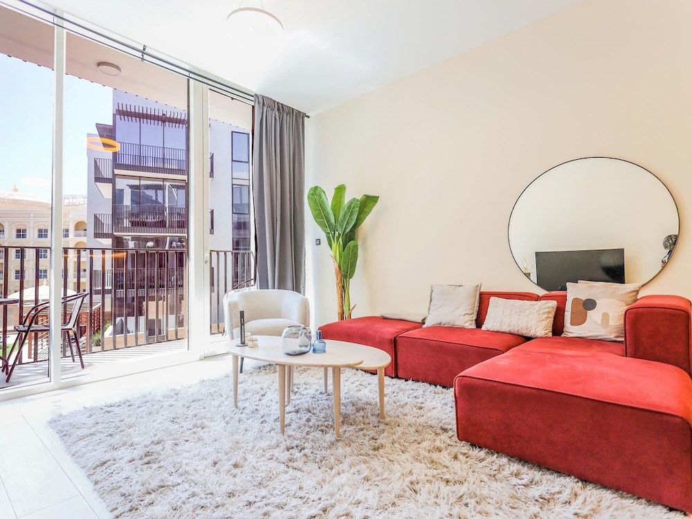 Elite LUX Holiday Homes - Captivating 1BR Apt Games Pool Gym in Arjan Dubai