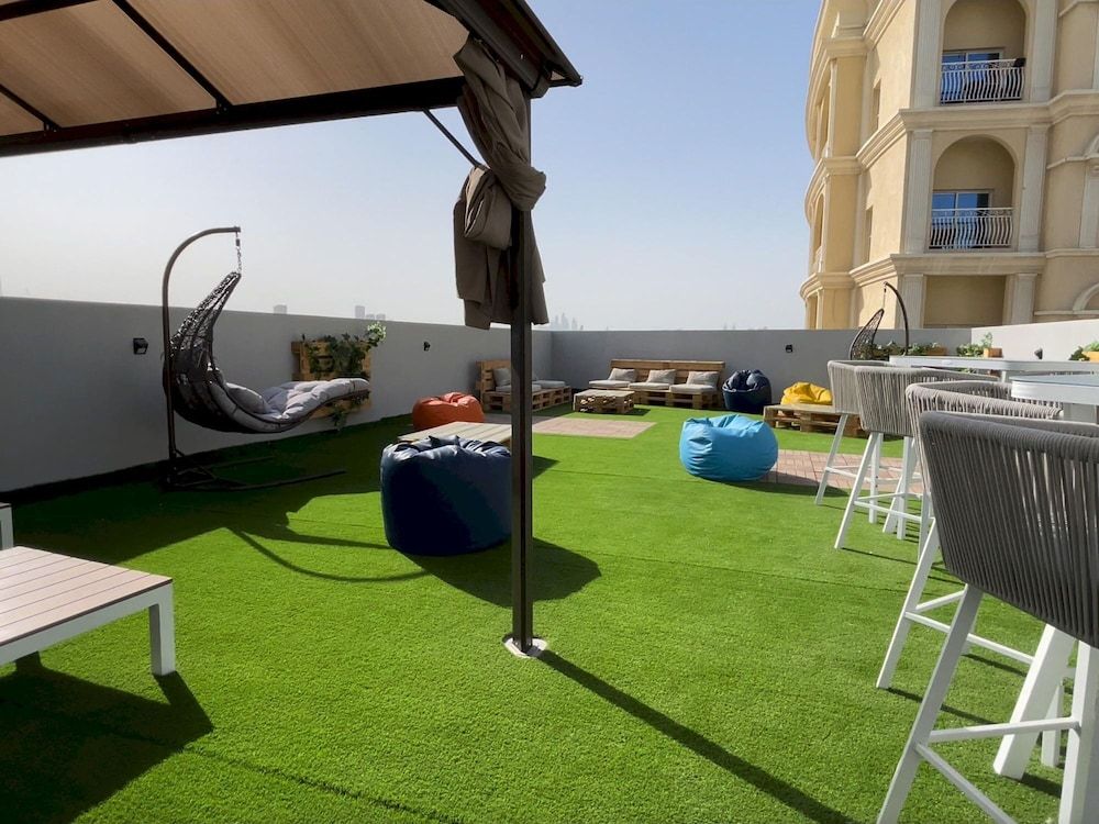 Elite LUX Holiday Homes - Captivating 1BR Apt Games Pool Gym in Arjan Dubai