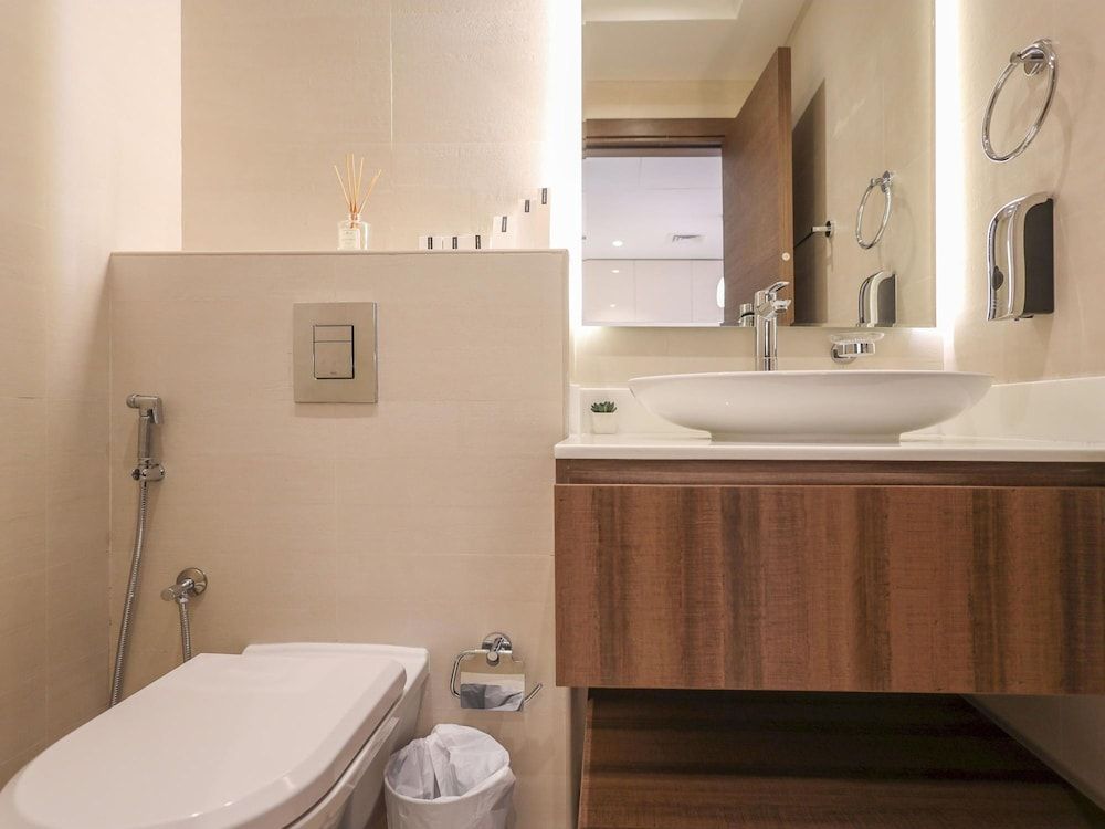 Elite LUX Holiday Homes - Captivating 1BR Apt Games Pool Gym in Arjan Dubai