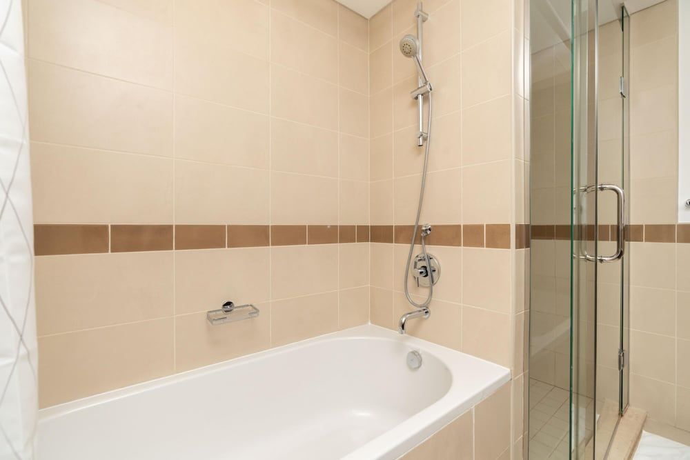 Luxury 2BR Downtown Apt With Burj Khalifa View Apartment 45