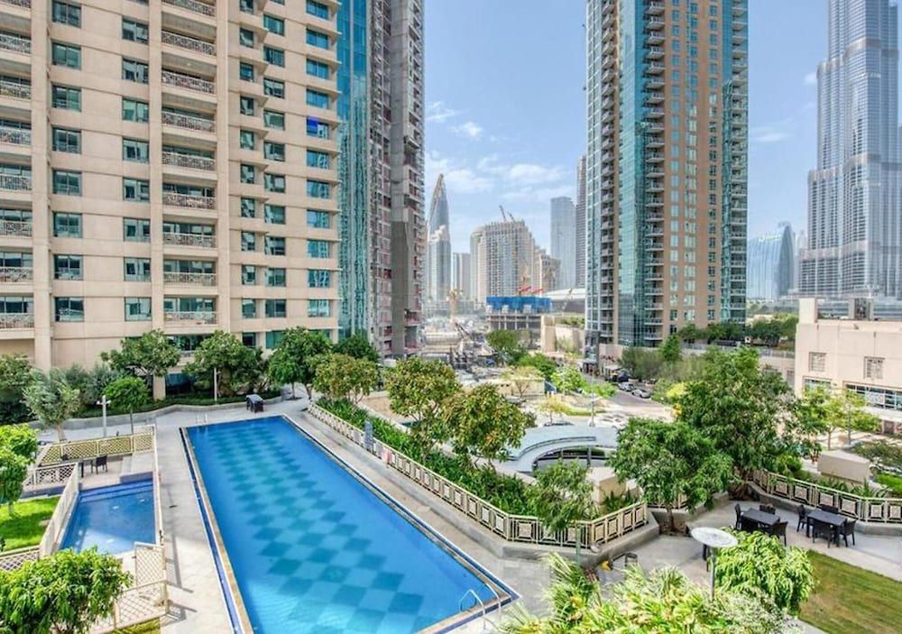 Luxury 2BR Downtown Apt With Burj Khalifa View Apartment 29