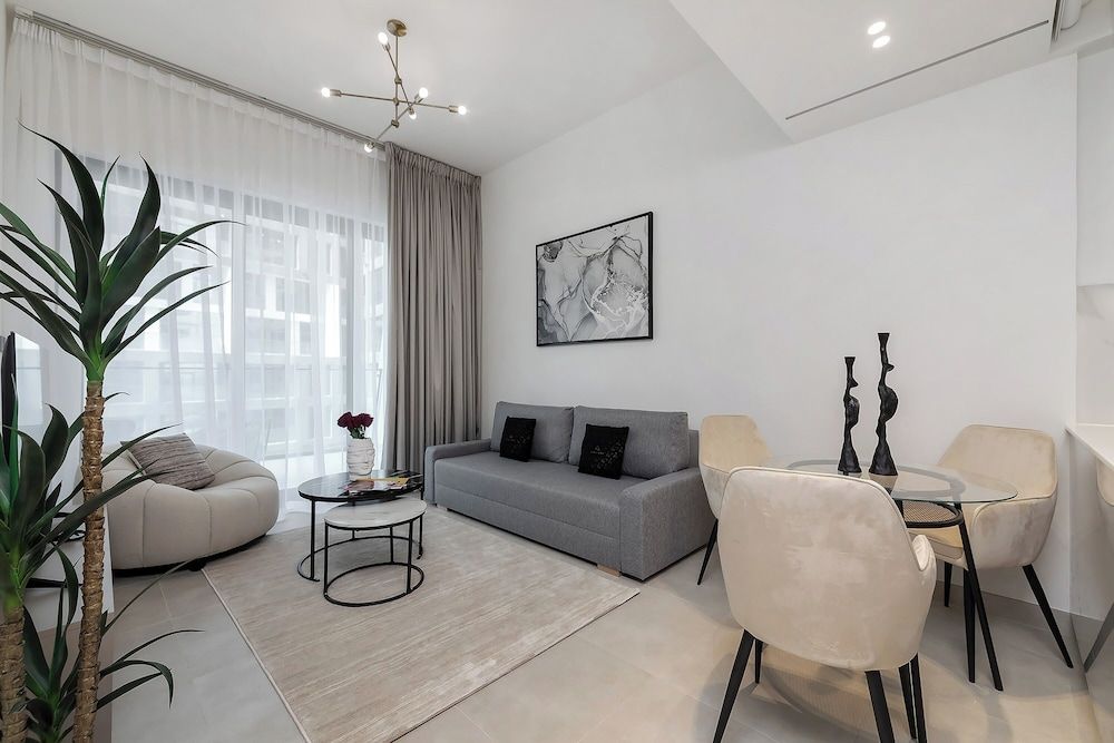 apartment on Binghatti canal