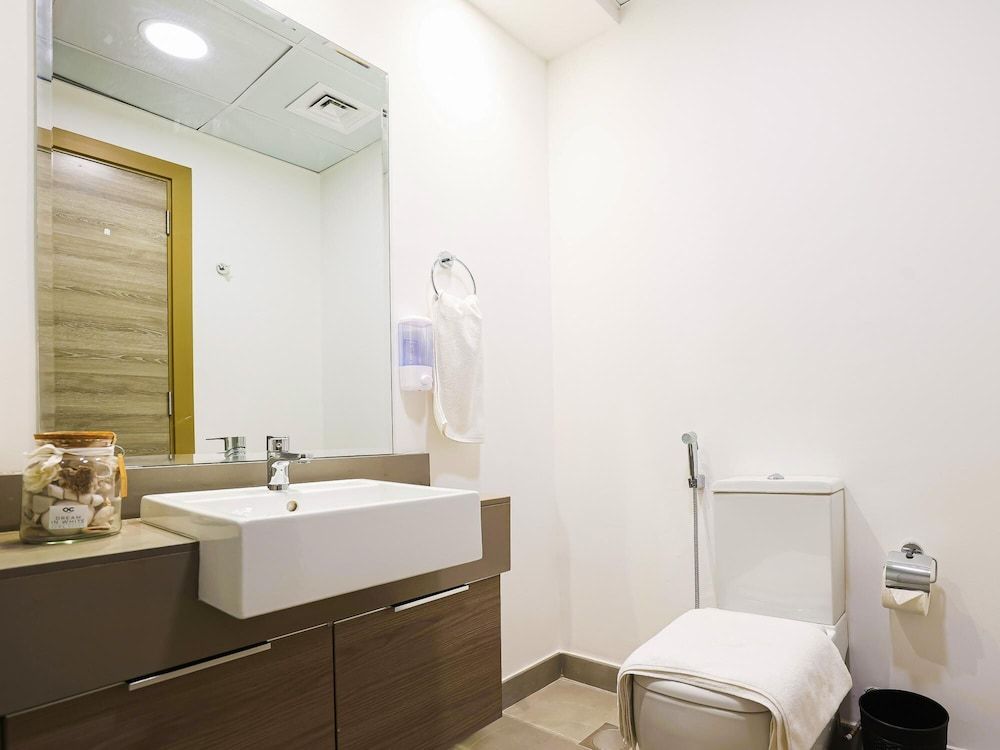 Elite LUX Holiday Homes - Bloom Studio Luxury Meets Leisure in JVC Dubai
