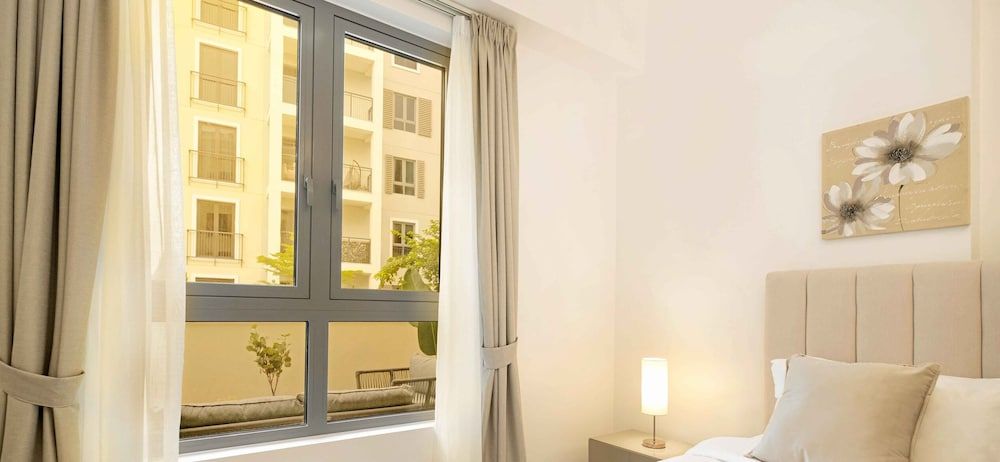 LUX  The La Mer by The Sea Suite 4