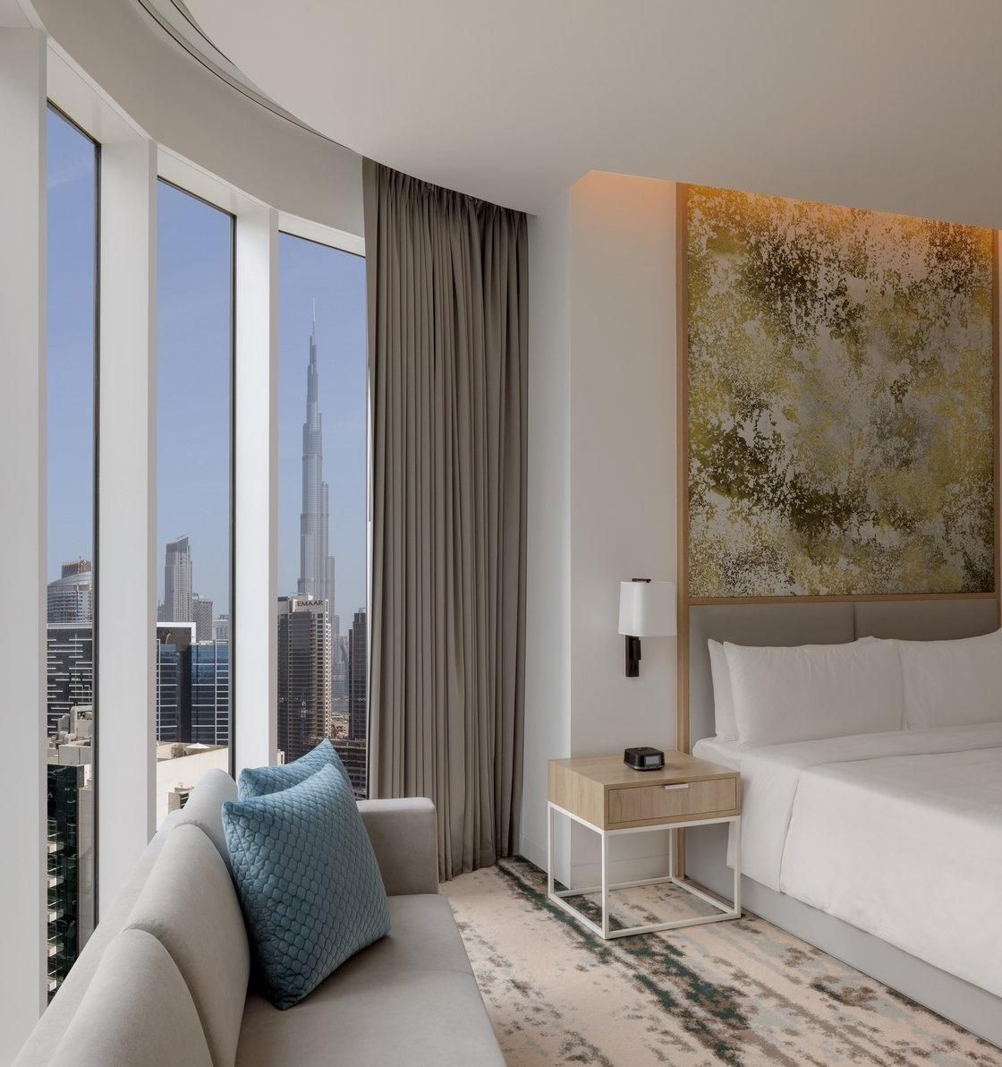 1 Bedroom Suite Dining Burj Khalifa View