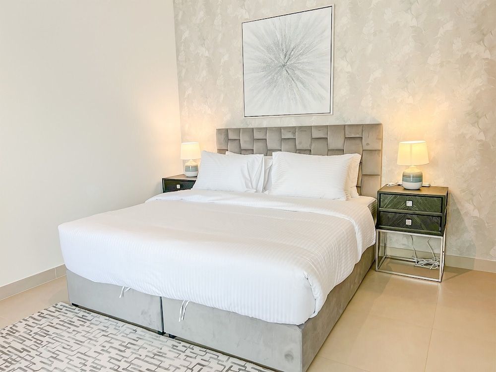 Cosmos Living - Dubai Creek Harbour