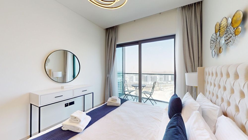 Al Meydan - Sobha Waves 1BR Plus Maids