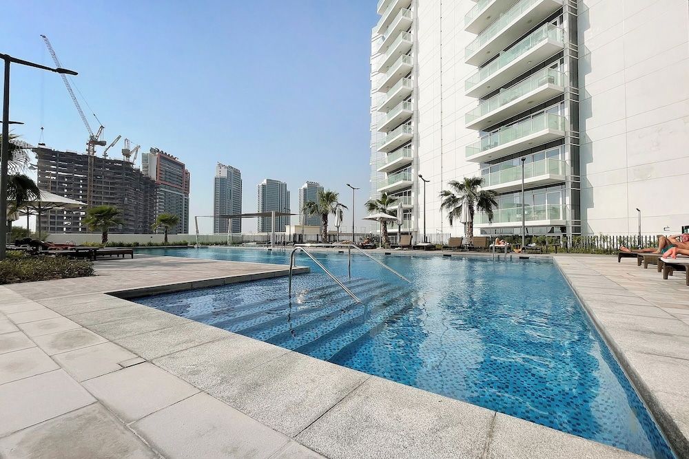 Apartments Artesia Tower D