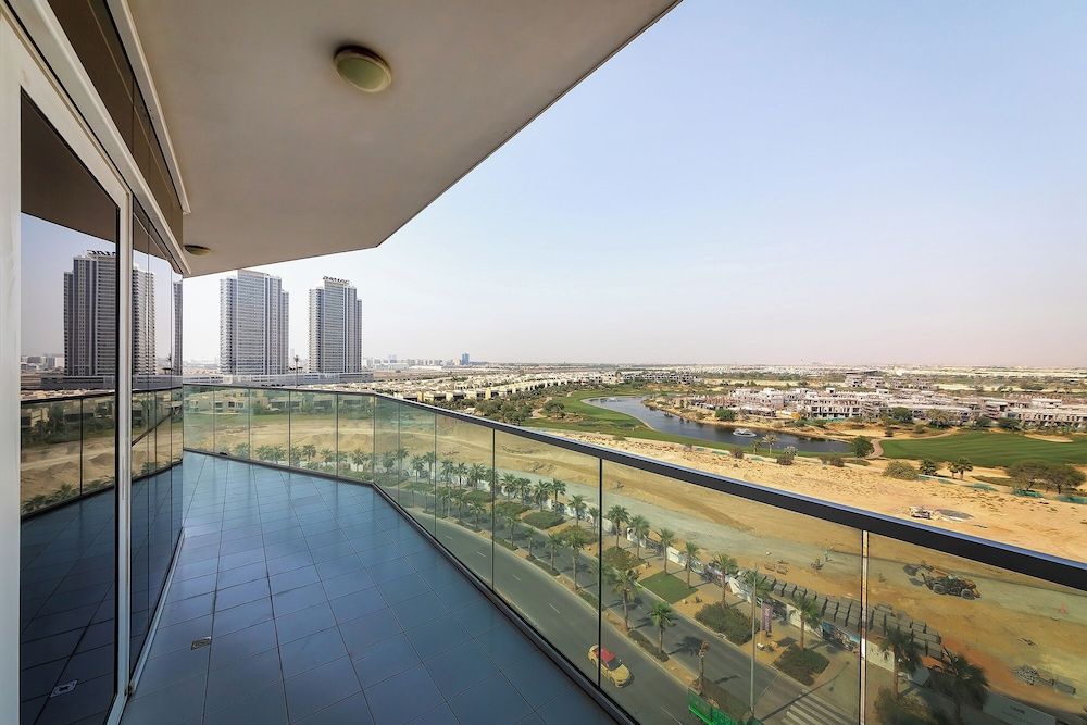 Apartments Artesia Tower D