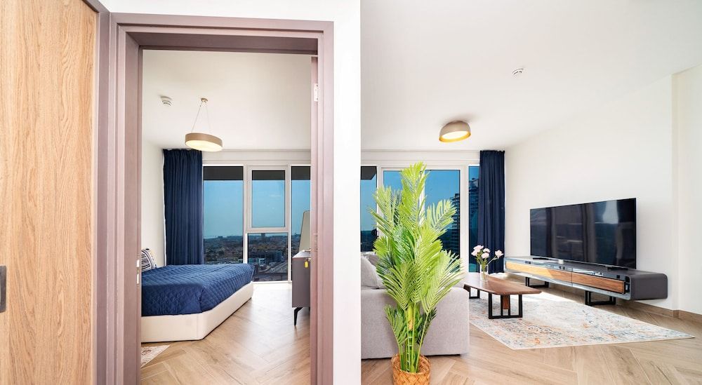 Pristine Cozy One Bedroom Suite