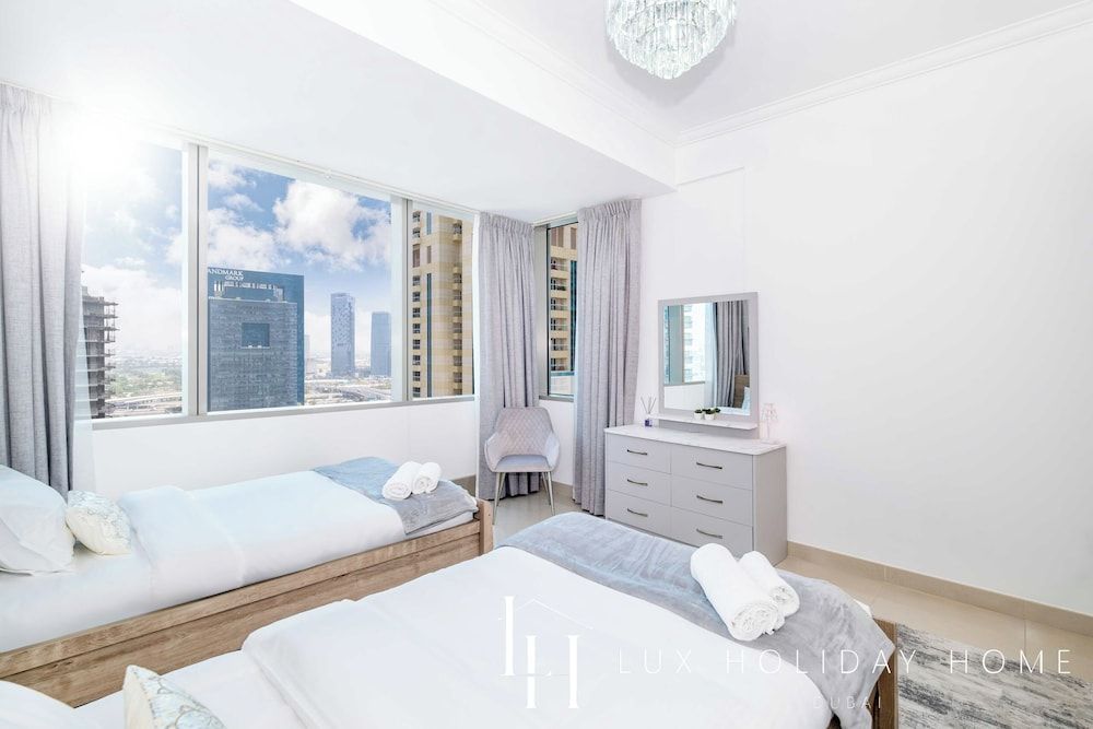 LUX The Marina Ocean View Suite 4