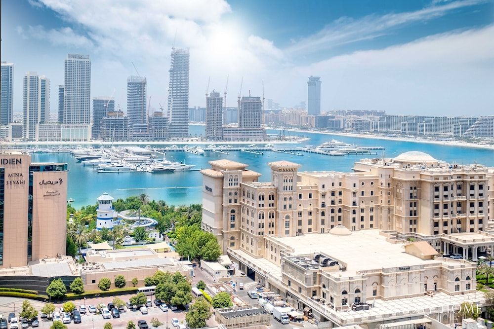 LUX The Marina Ocean View Suite 3