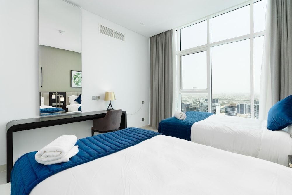 Whitesage - Condo With Incredible Canal and Burj Khalifa Views