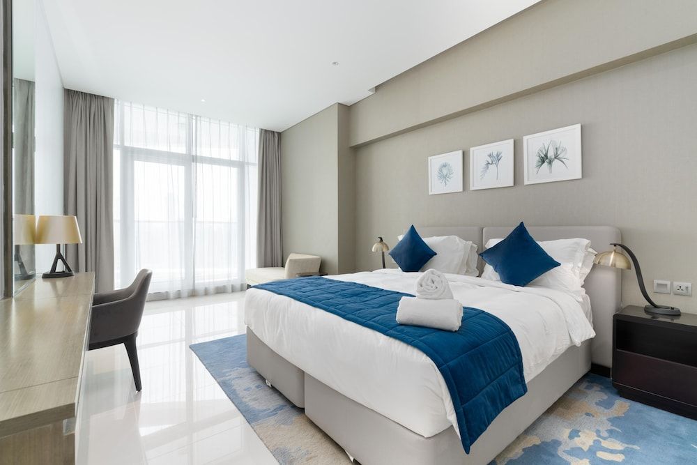 Whitesage - Condo With Incredible Canal and Burj Khalifa Views