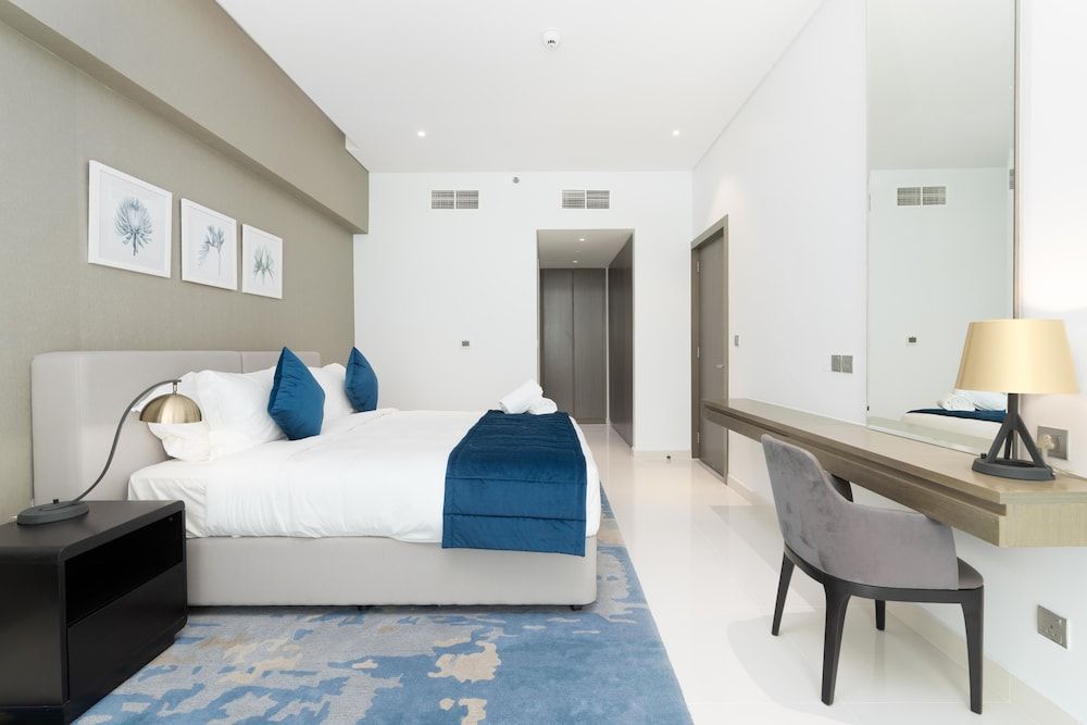 Whitesage - Condo With Incredible Canal and Burj Khalifa Views