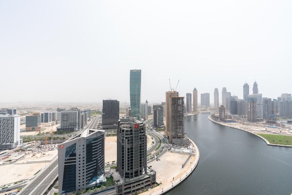 Whitesage - Condo With Incredible Canal and Burj Khalifa Views
