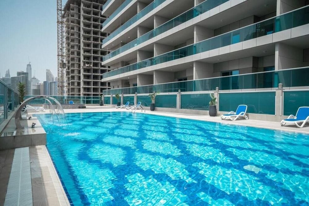 Whitesage - Super Chic Condo With Terrace And Cityscape Views