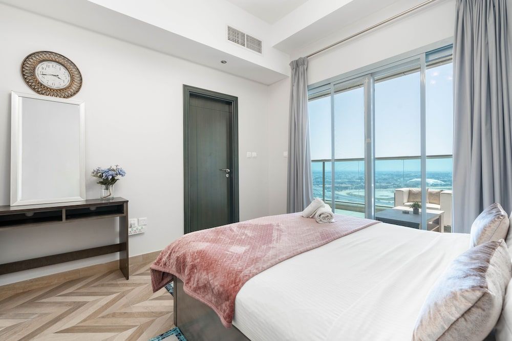 Whitesage - Super Chic Condo With Terrace And Cityscape Views