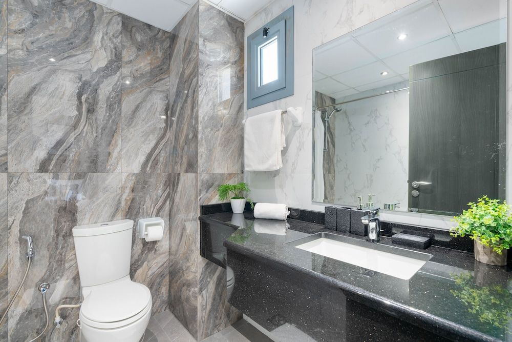 Whitesage - Super Chic Condo With Terrace And Cityscape Views