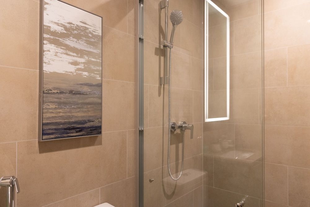 HiGuests - Sobha Creek Vista tower A