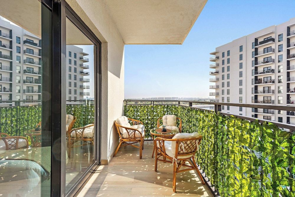 Silkhaus Waters Edge Tower - Yas Island Comfort Studio 2