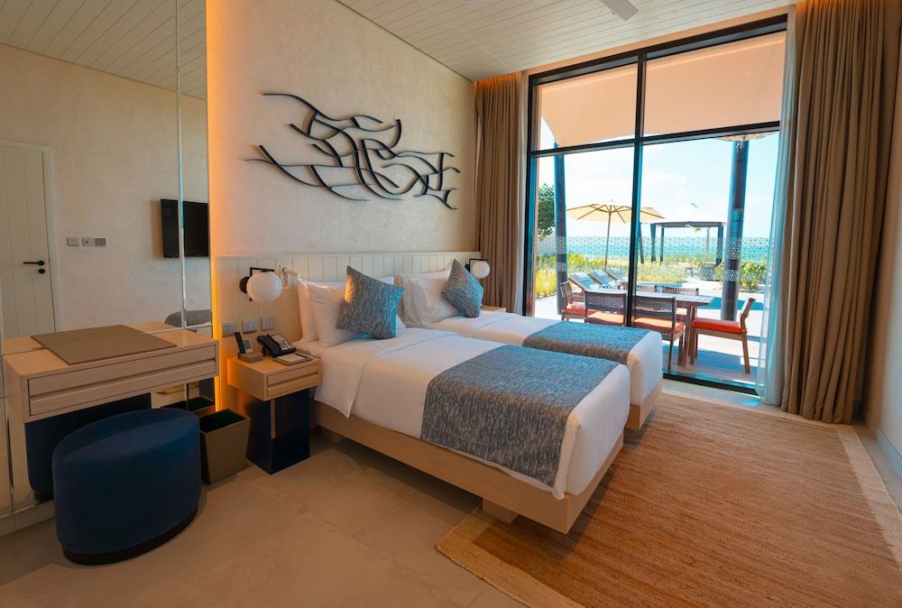 Bab Al Nojoum Hudayriyat Villas One Bedroom Ocean View Villa