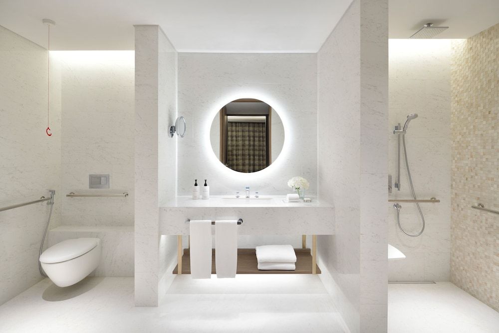 InterContinental Residences Abu Dhabi by IHG Studio, 1 King Bed, City View 3