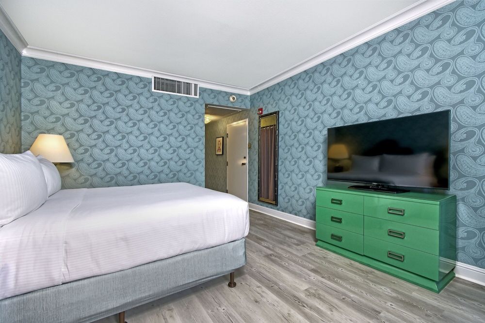 Hotel Fiona Standard King Room