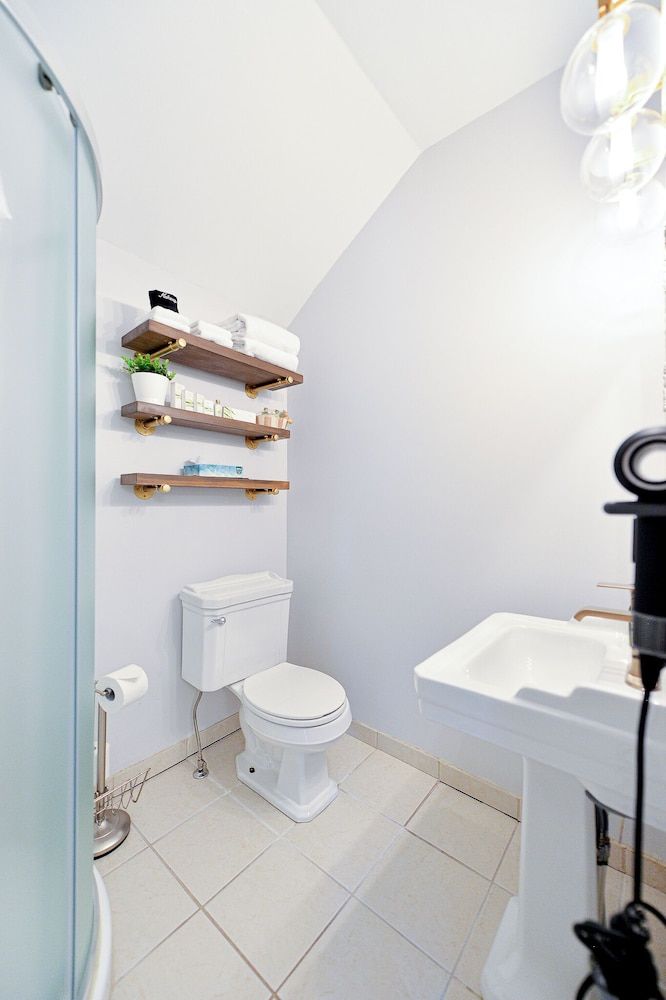 Nevis Estate Boutique Hotel Deluxe Double Room, 1 King Bed, Private Bathroom, Pool View 4