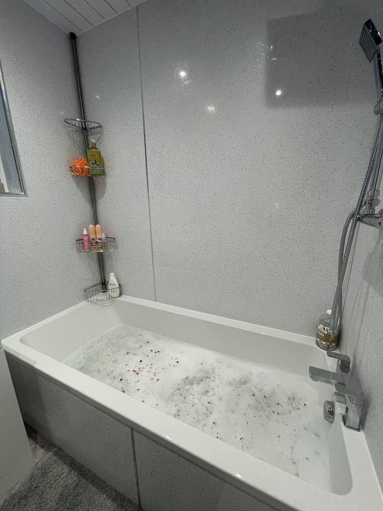 Scottish Stunning Stay With Free Parking Apartment 7