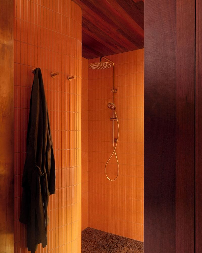 Hyde Melbourne Place Room, 1 Queen Bed, Accessible 2